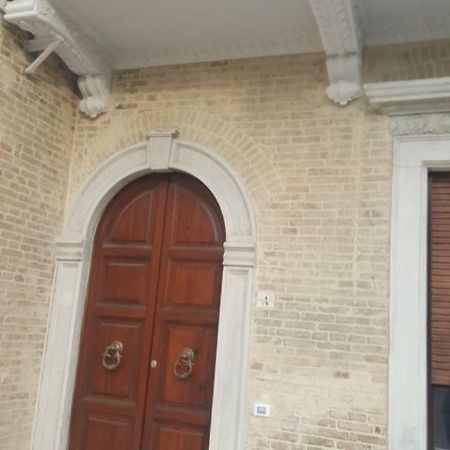 Betta'S Home Vasto Exterior foto